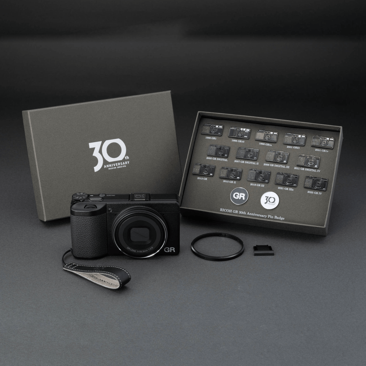 [Pre-order] Ricoh GR IV 30th Anniversary Edition Kit (Limited Edition, Limited Quantity)-Digital Compact Cameras-futuromic